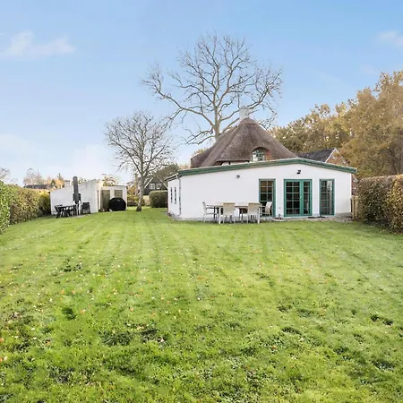 Three-bedroom In Tranekar