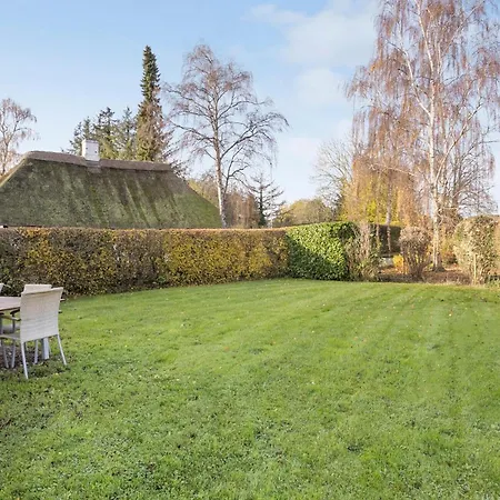 Three-bedroom In Tranekar 펜션 Tranekær