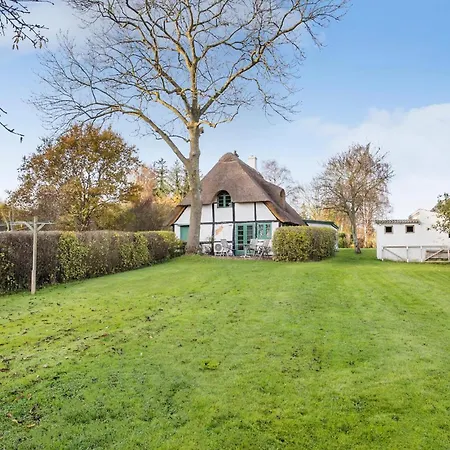 펜션 Three-bedroom In Tranekar Tranekær