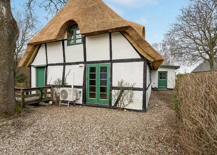 Three-bedroom In Tranekar * Tranekær