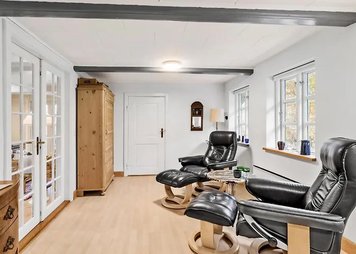 Three-bedroom In Tranekar 펜션 Tranekær