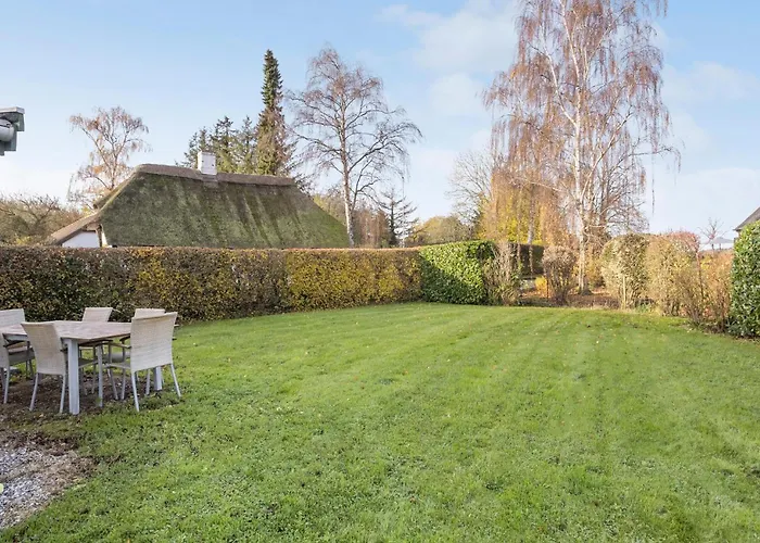 Three-bedroom In Tranekar 펜션 Tranekær